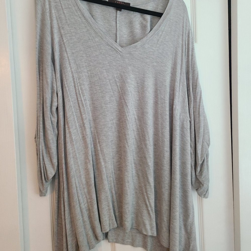 Plus Size Long Tunic w/ 3-Quarter Length Sleeves